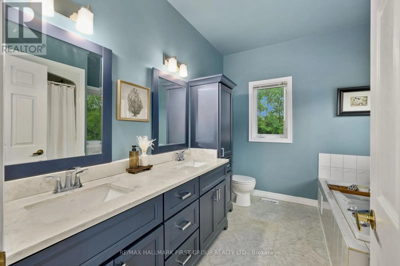 3211 CHARBROOK CRESCENT