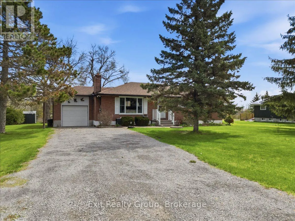 196 ELMWOOD DRIVE