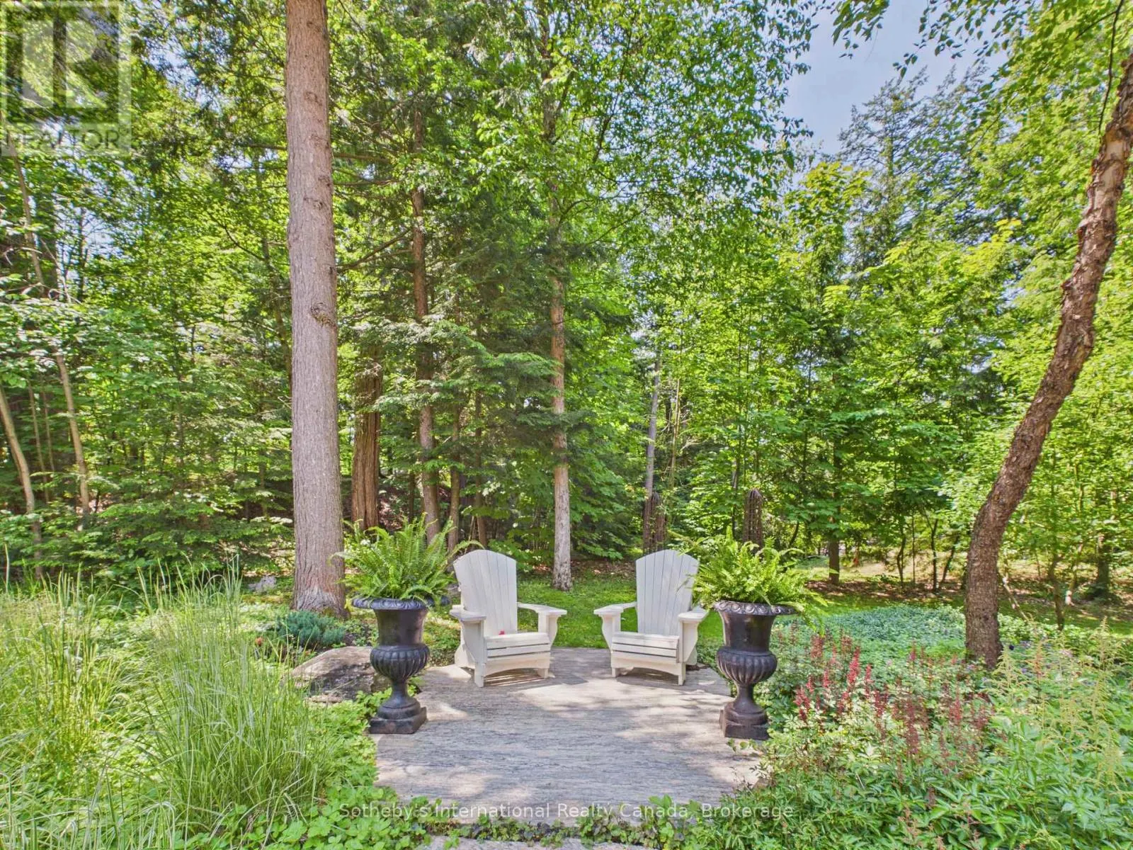 1181 ASHFORTH DRIVE