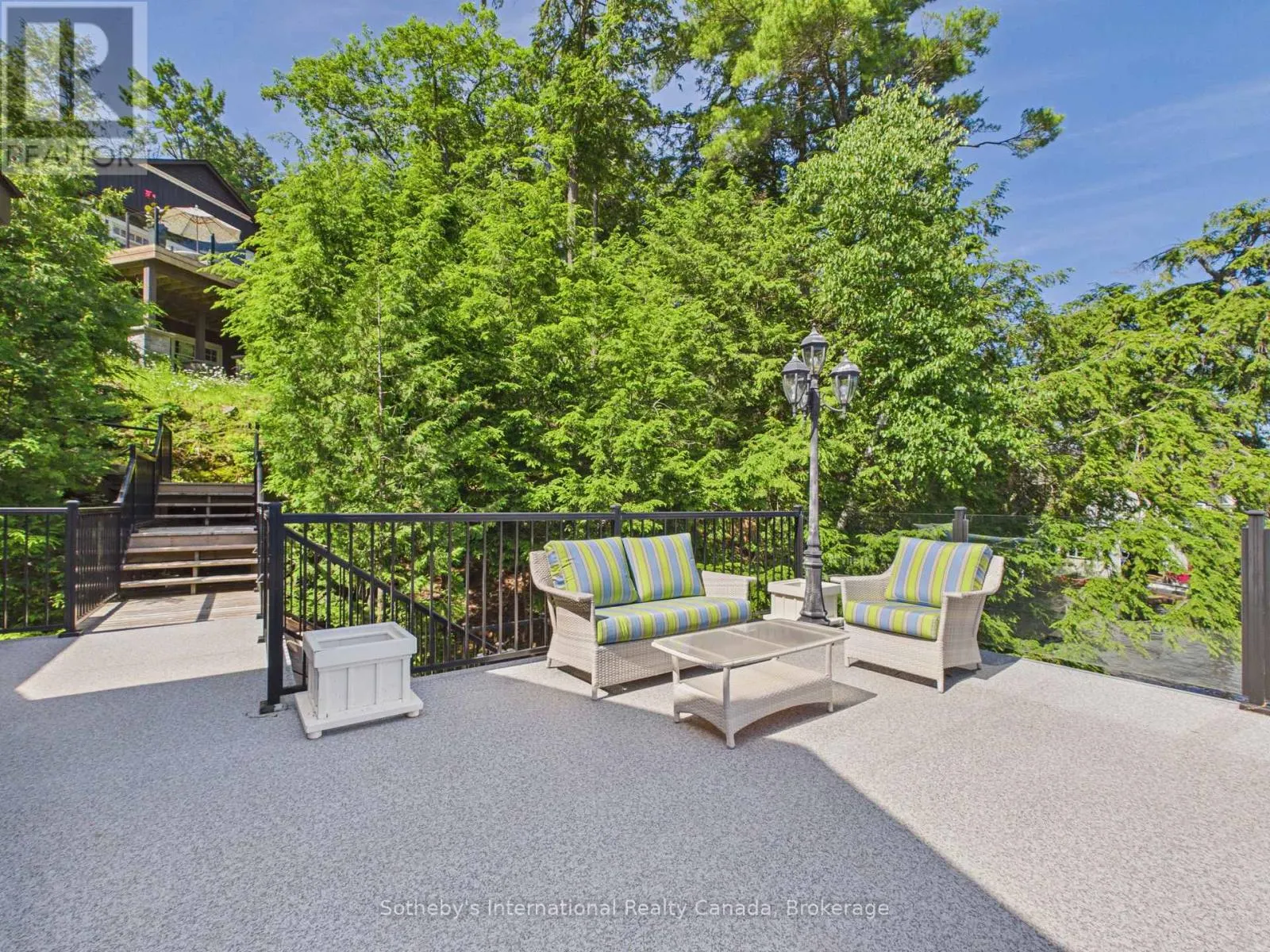 1181 ASHFORTH DRIVE