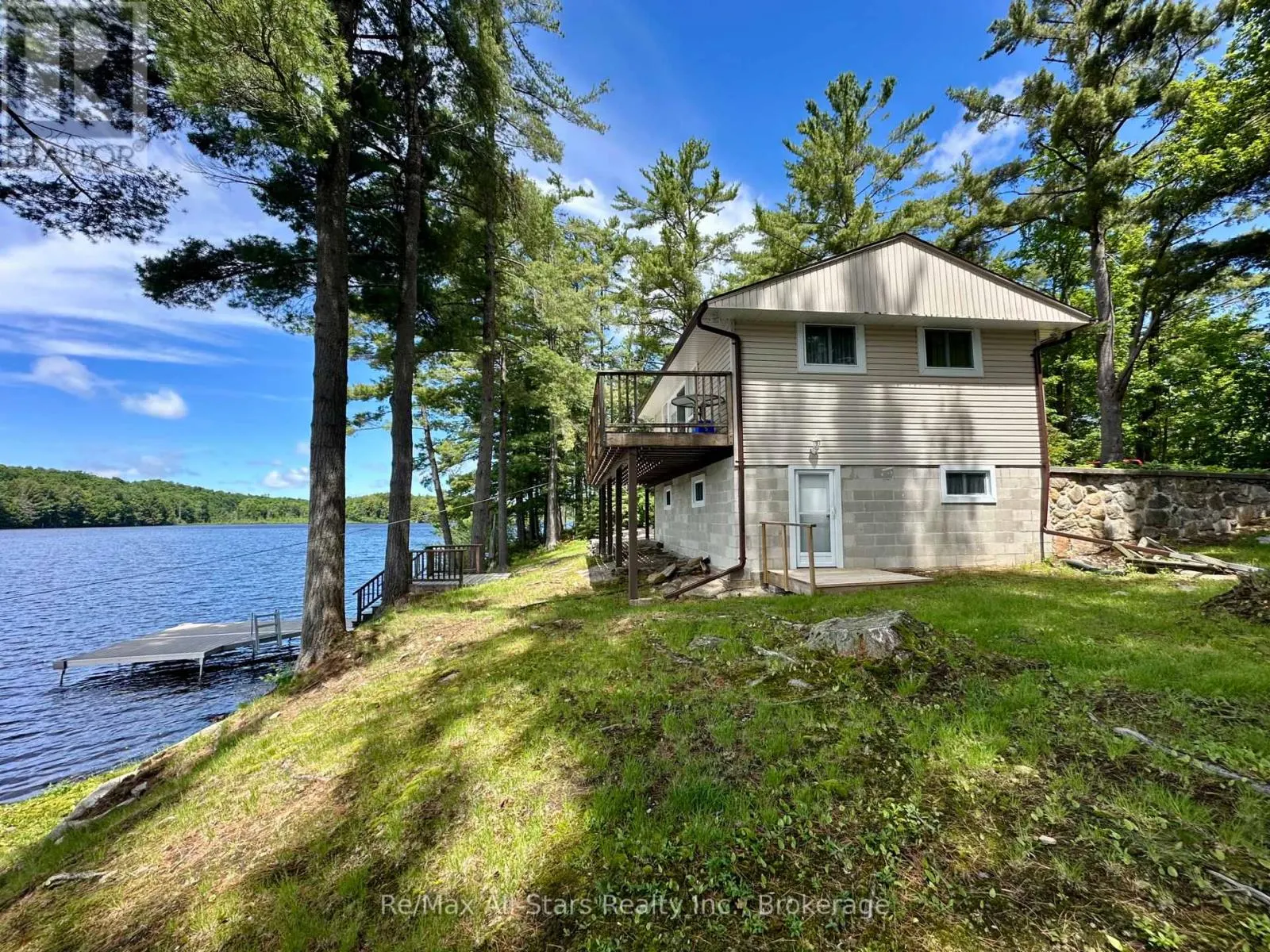 COTTAGE # 9 - 1006 YOUNGS ROAD