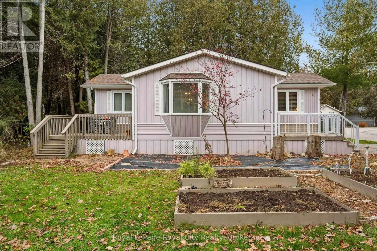 10 SPRUCE AVENUE
