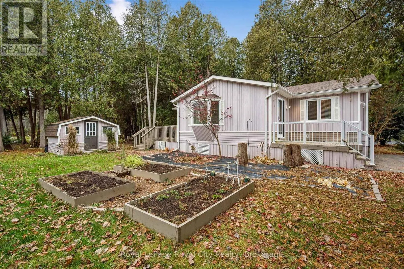 10 SPRUCE AVENUE