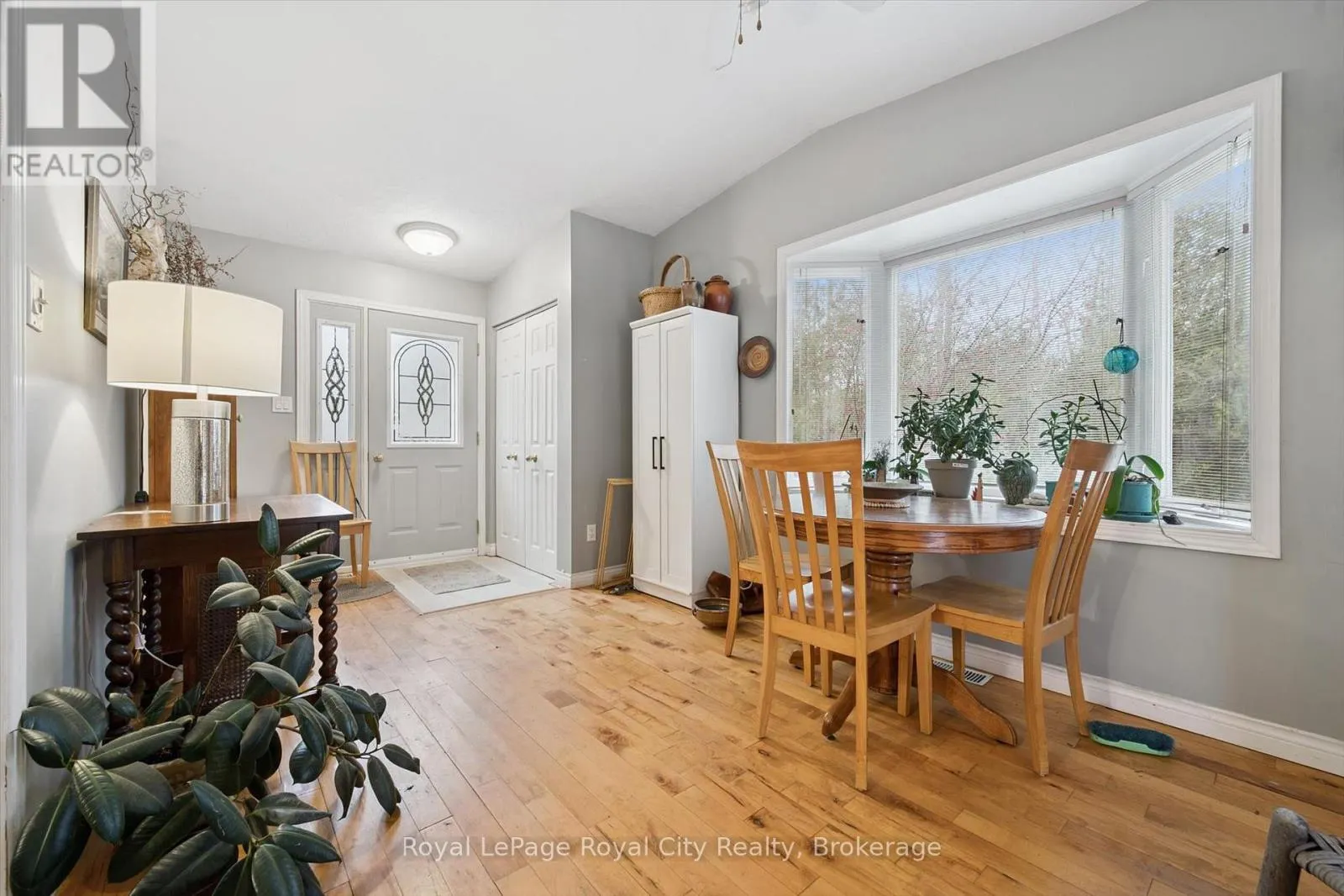 10 SPRUCE AVENUE