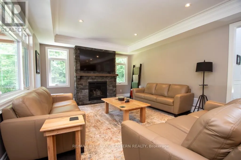 267 EDWINA DRIVE