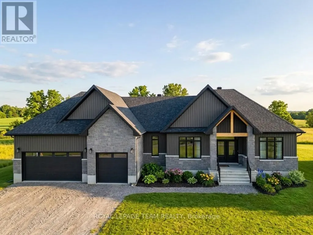 224 TRUDEAU CRESCENT