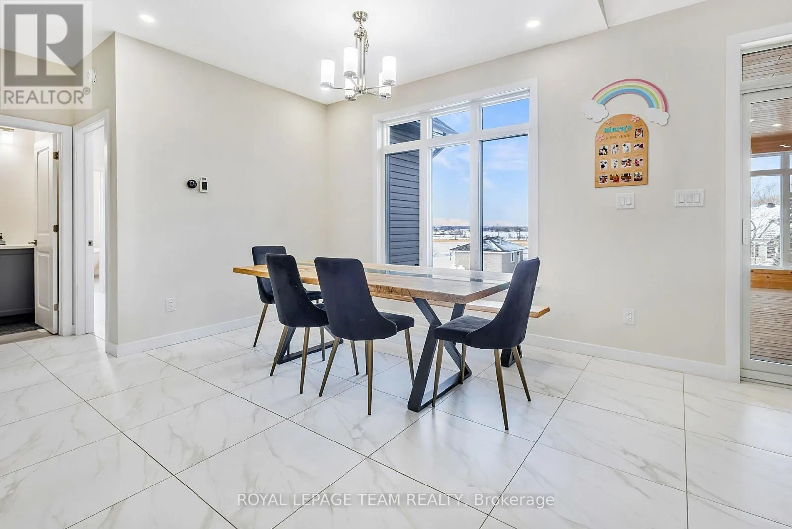 224 TRUDEAU CRESCENT