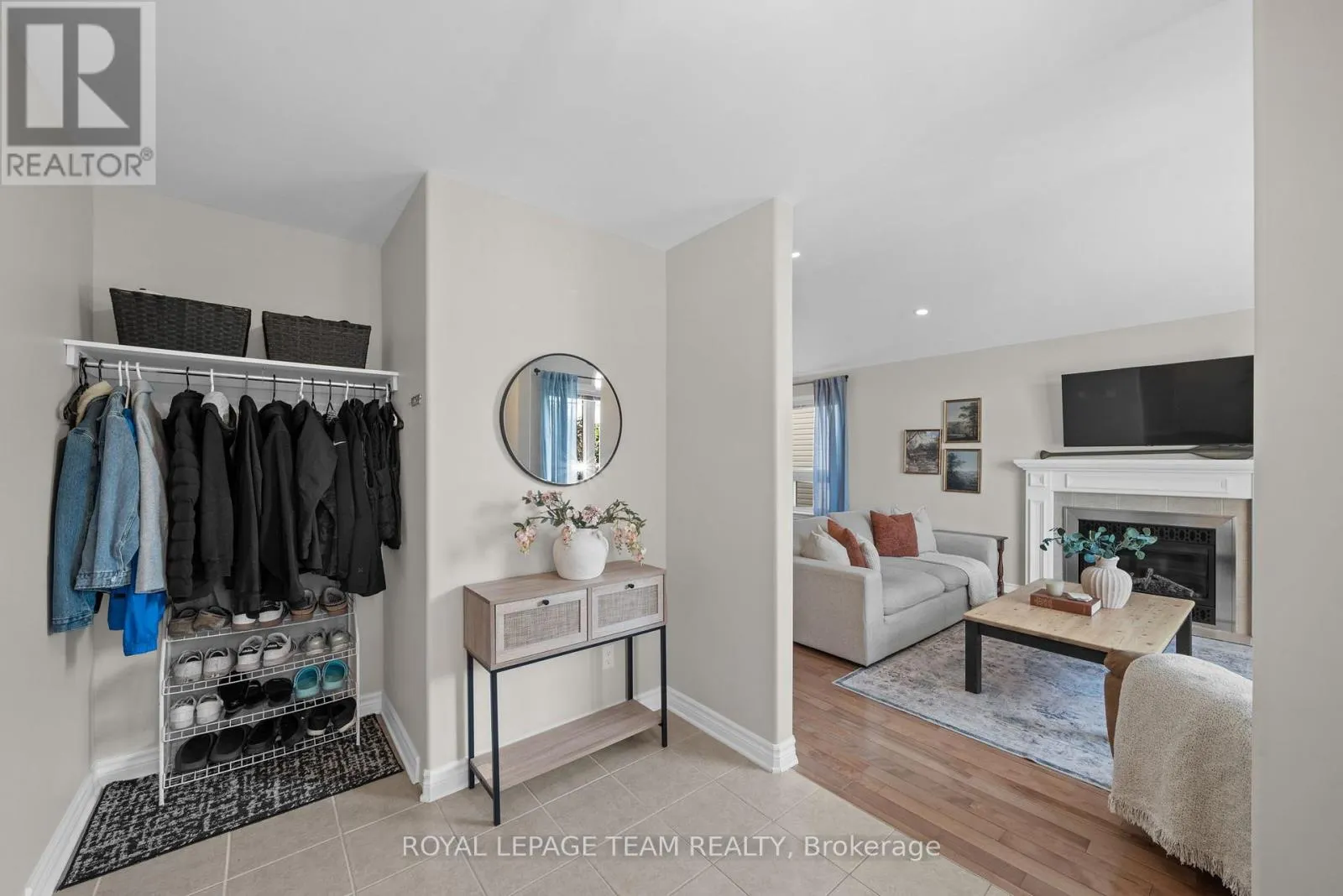 6 STONEHAVEN WAY