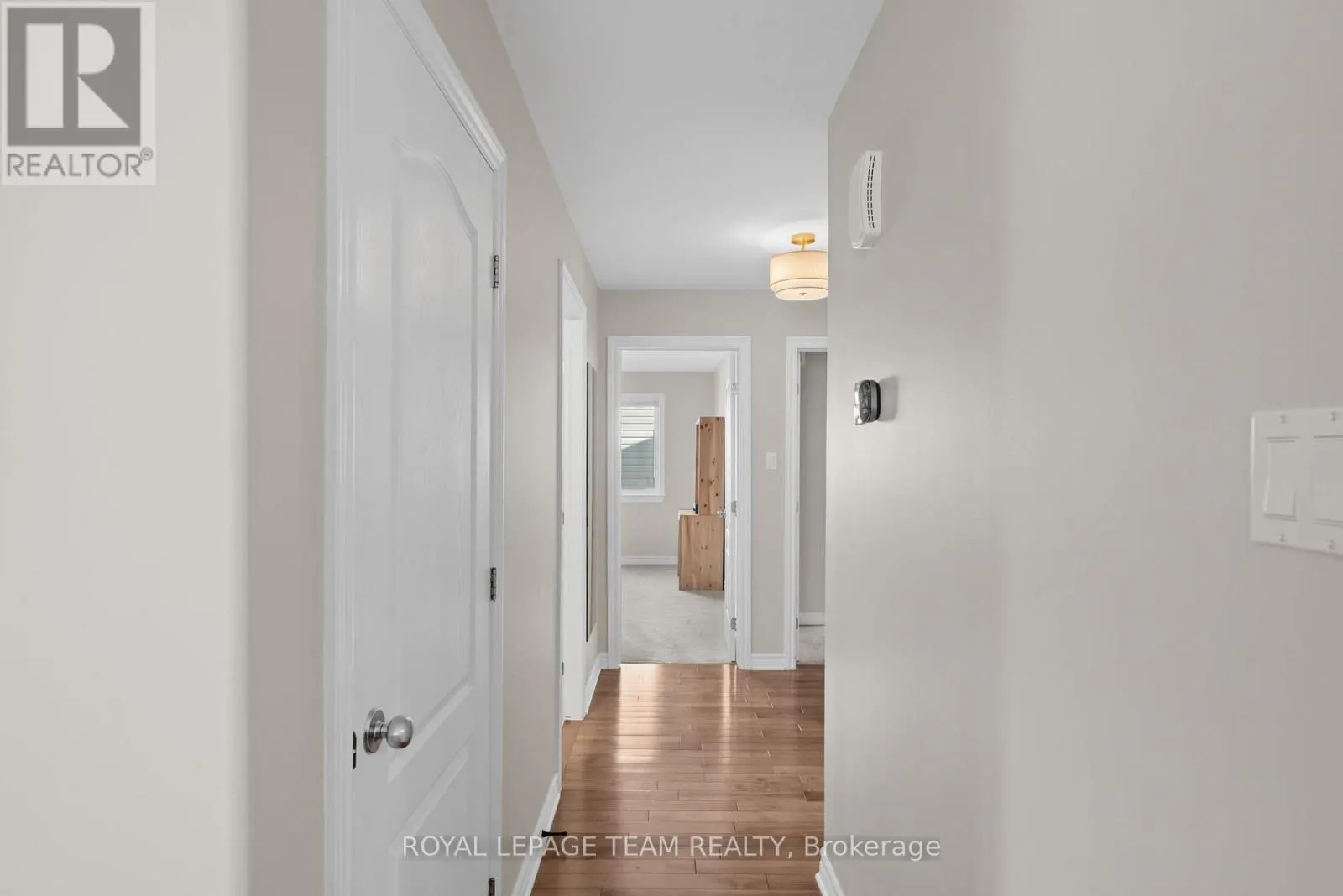 6 STONEHAVEN WAY