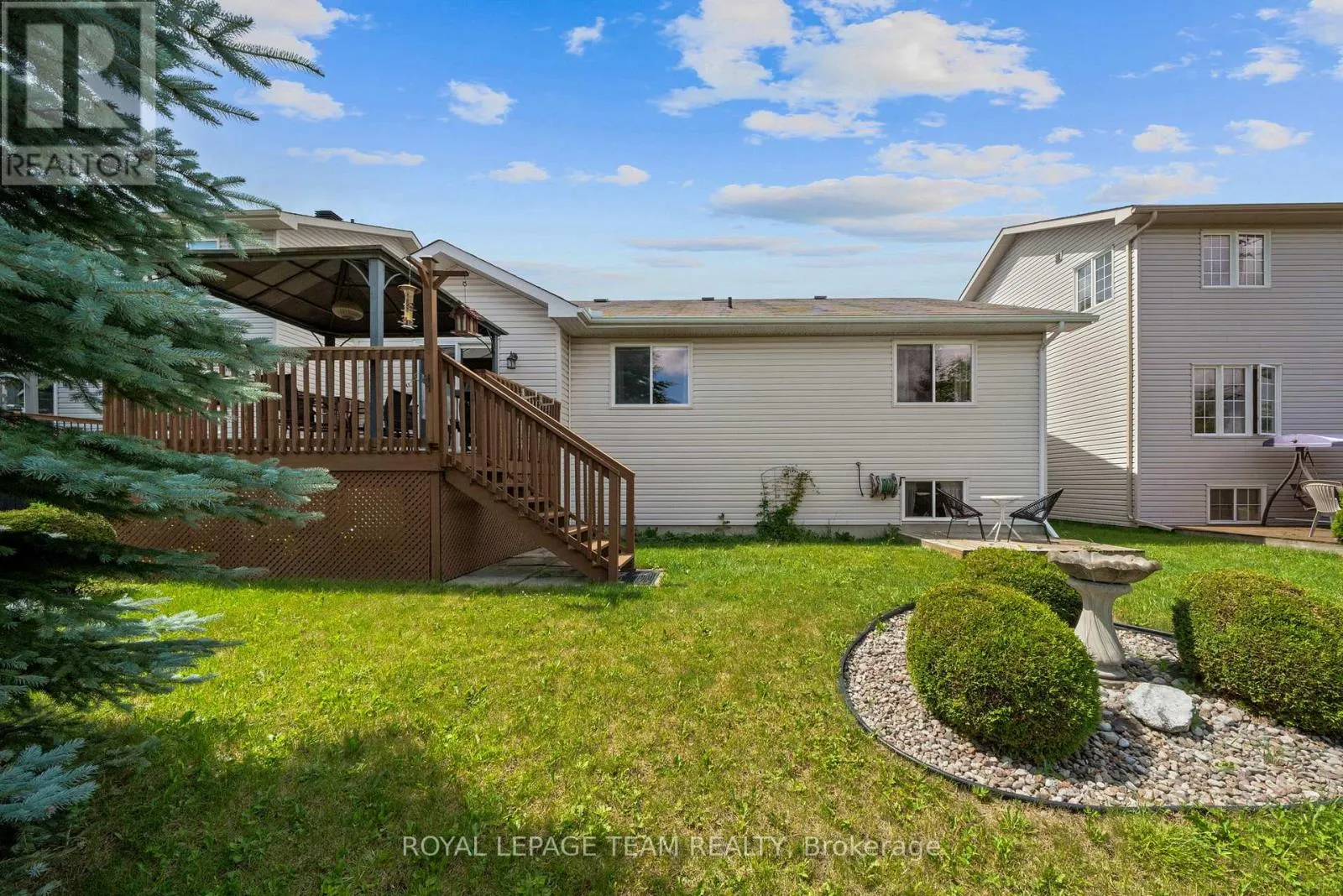 6 STONEHAVEN WAY