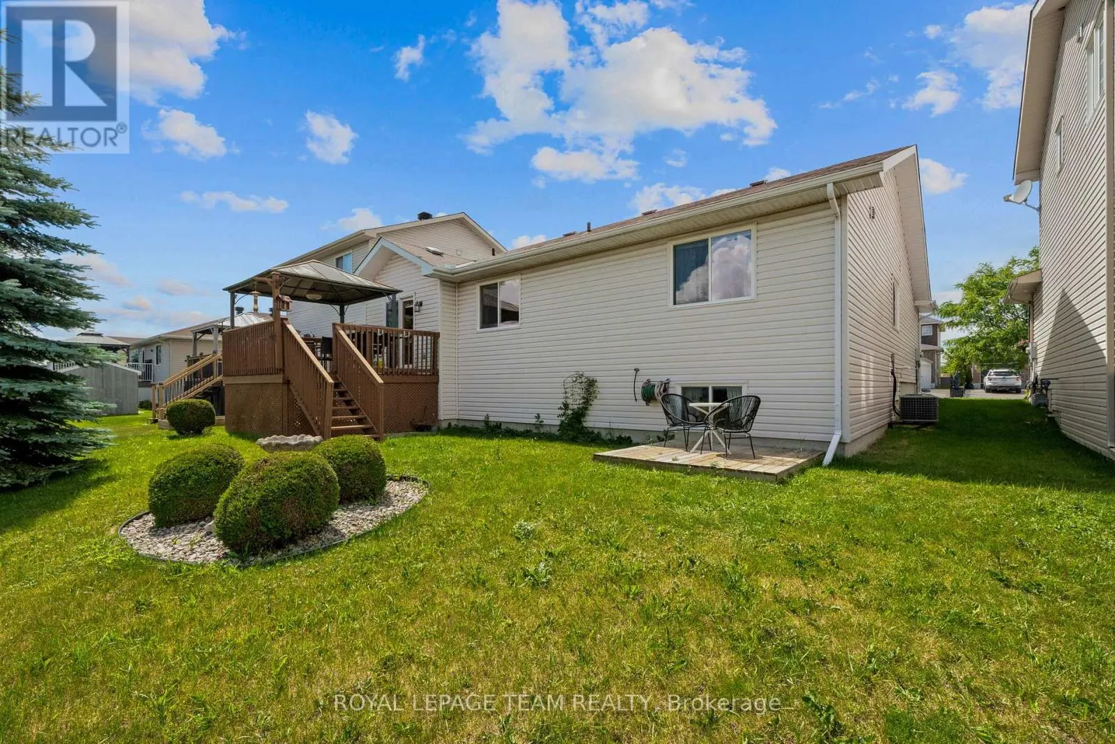 6 STONEHAVEN WAY