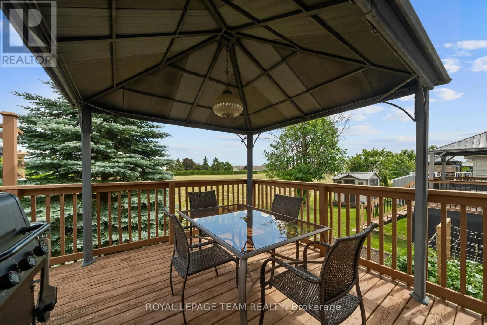 6 STONEHAVEN WAY