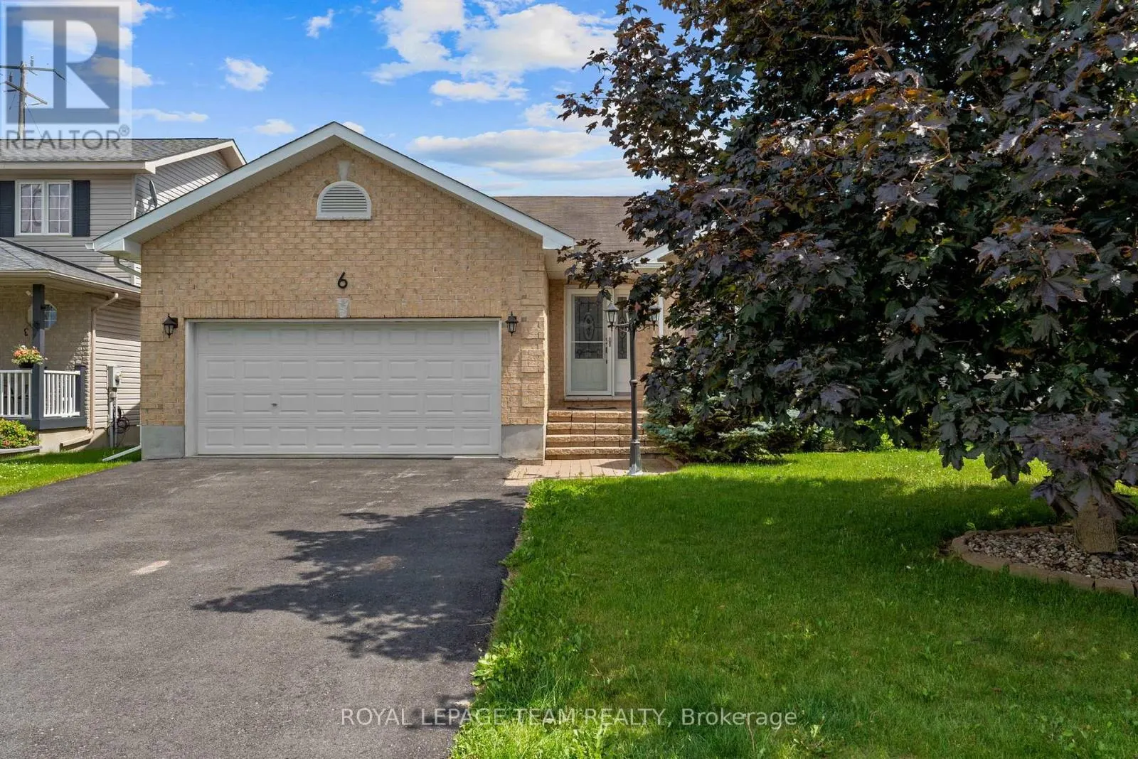 6 STONEHAVEN WAY