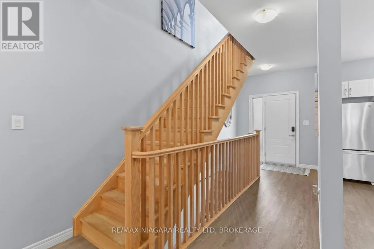 153 SUMMERSIDES BOULEVARD