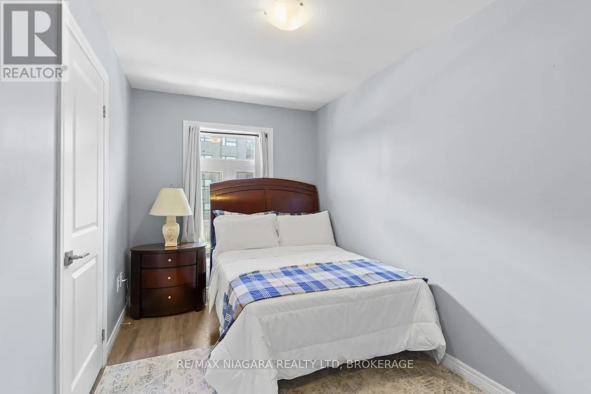 153 SUMMERSIDES BOULEVARD