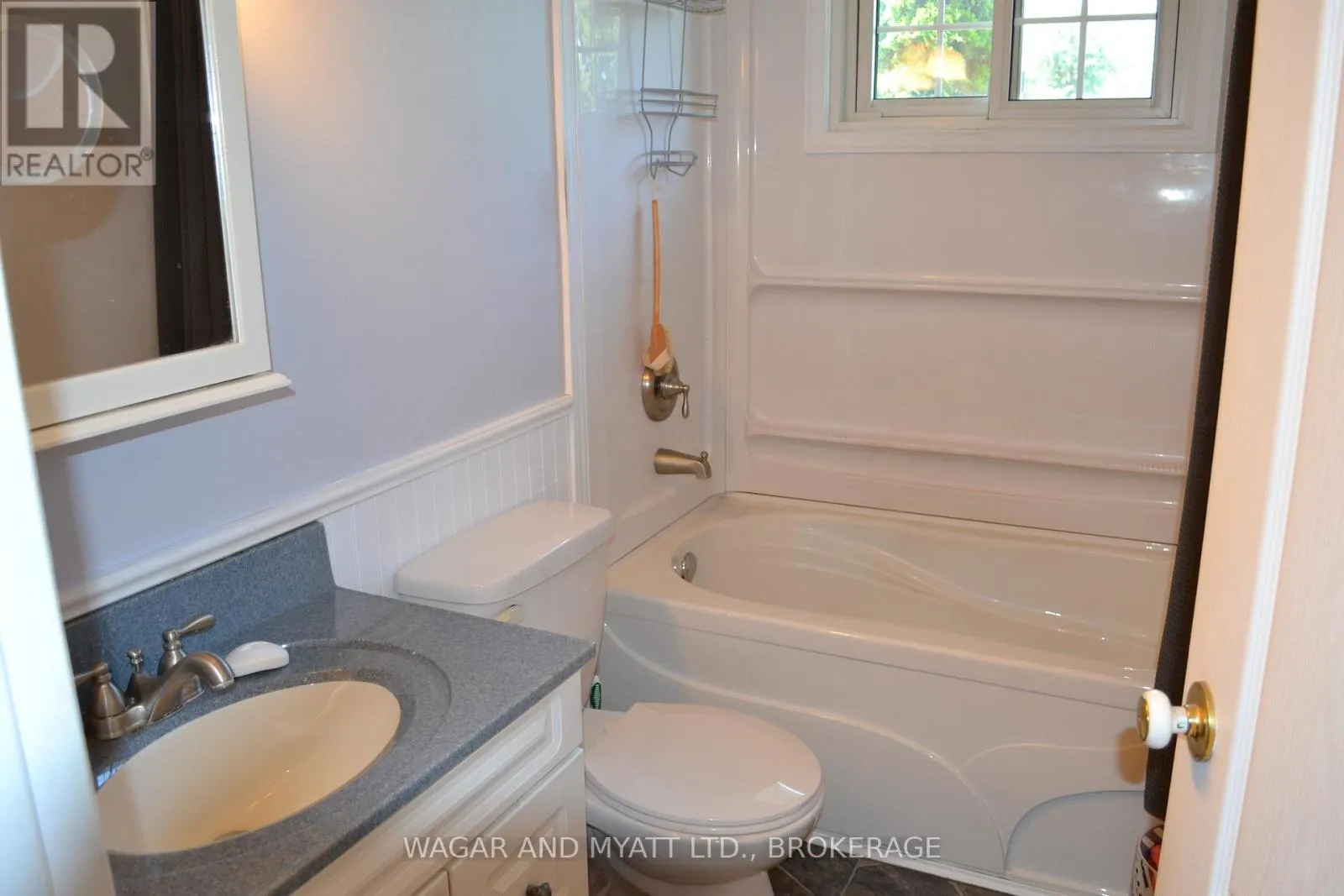 30 - 60 WINCHESTER DRIVE #30