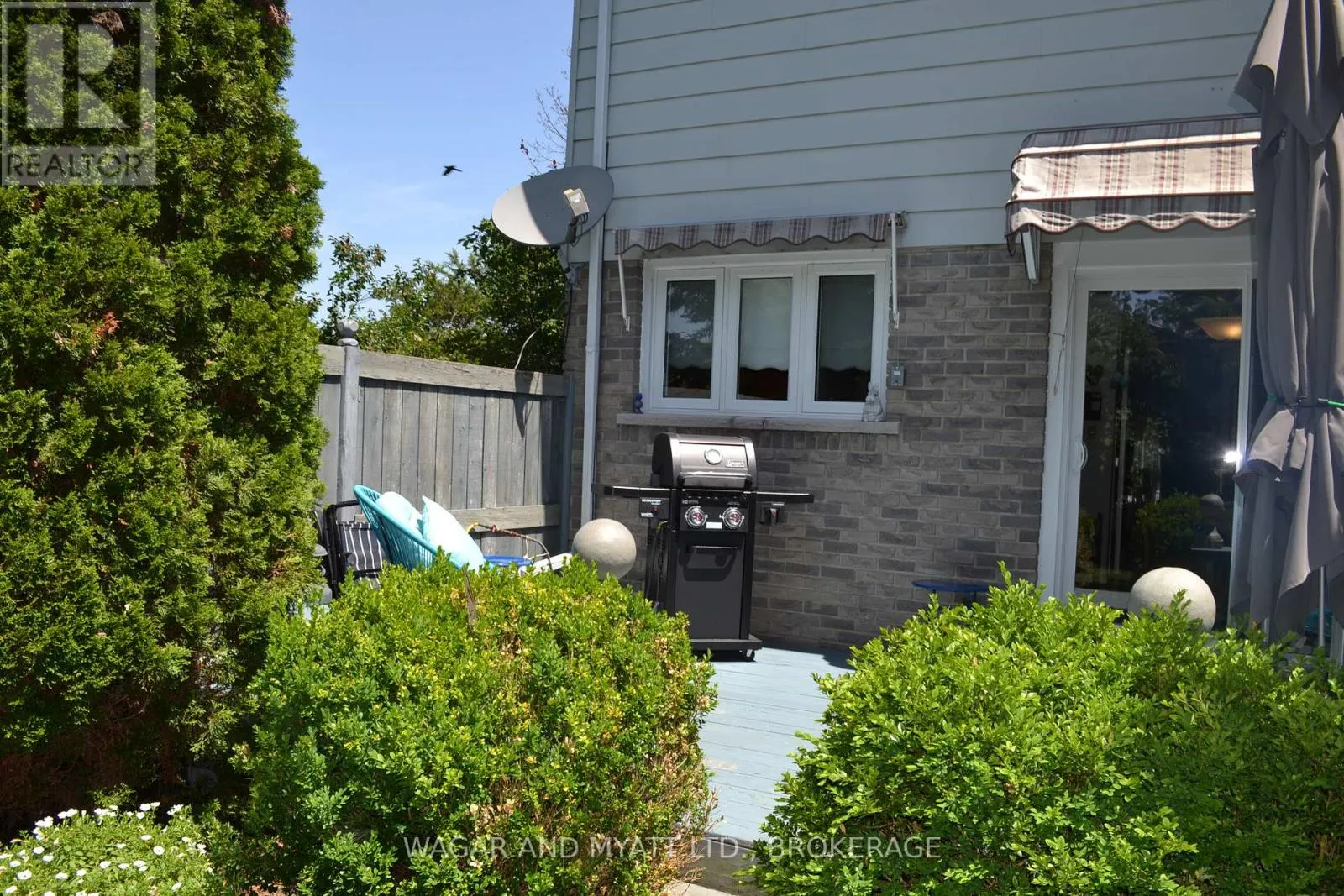 30 - 60 WINCHESTER DRIVE #30