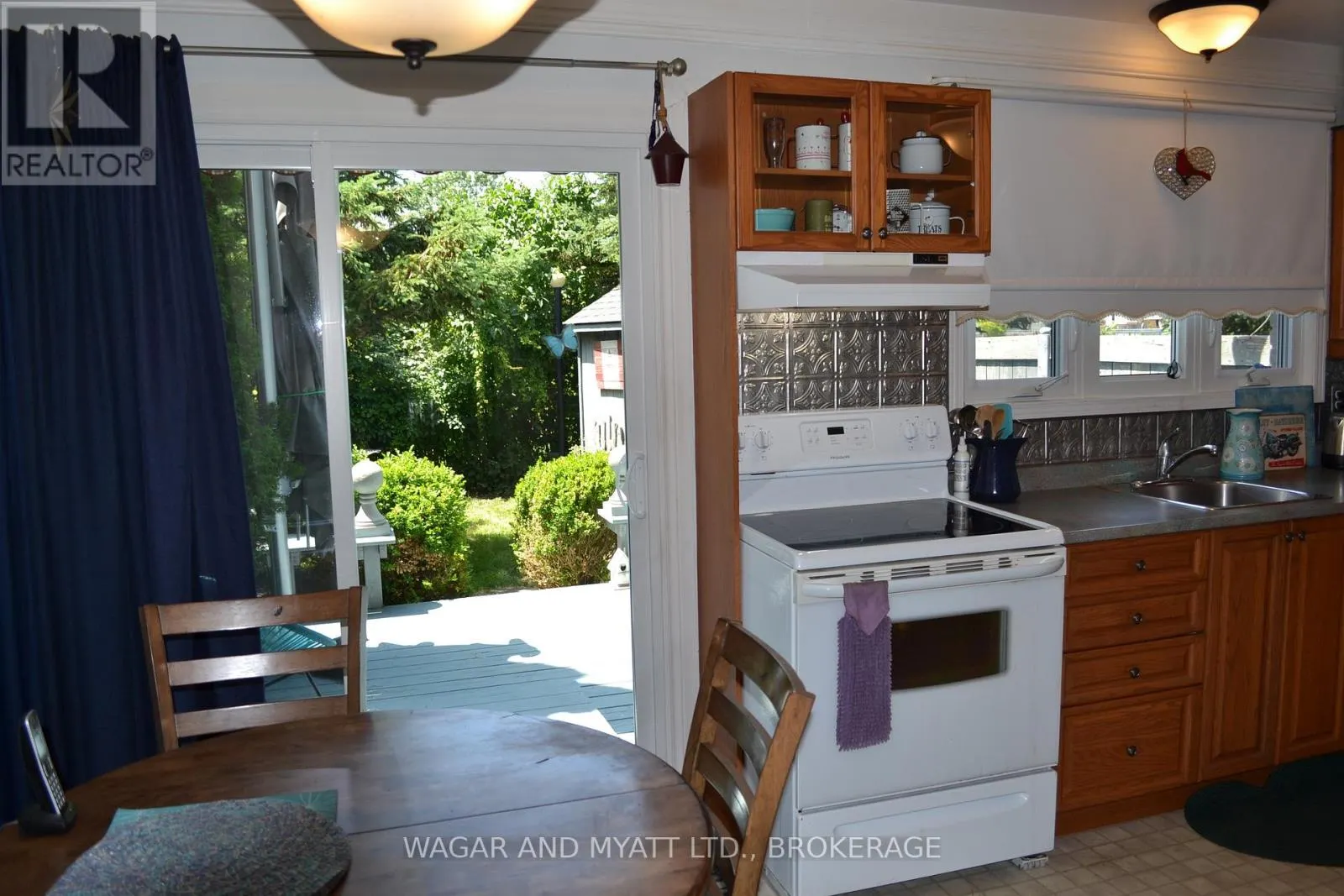 30 - 60 WINCHESTER DRIVE #30