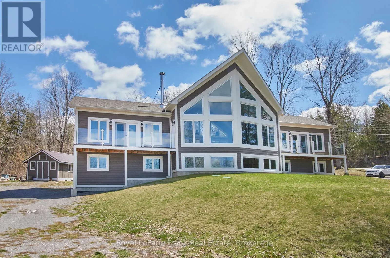 2269 MCCRACKEN'S LANDING ROAD