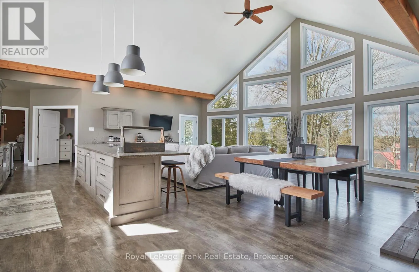 2269 MCCRACKEN'S LANDING ROAD