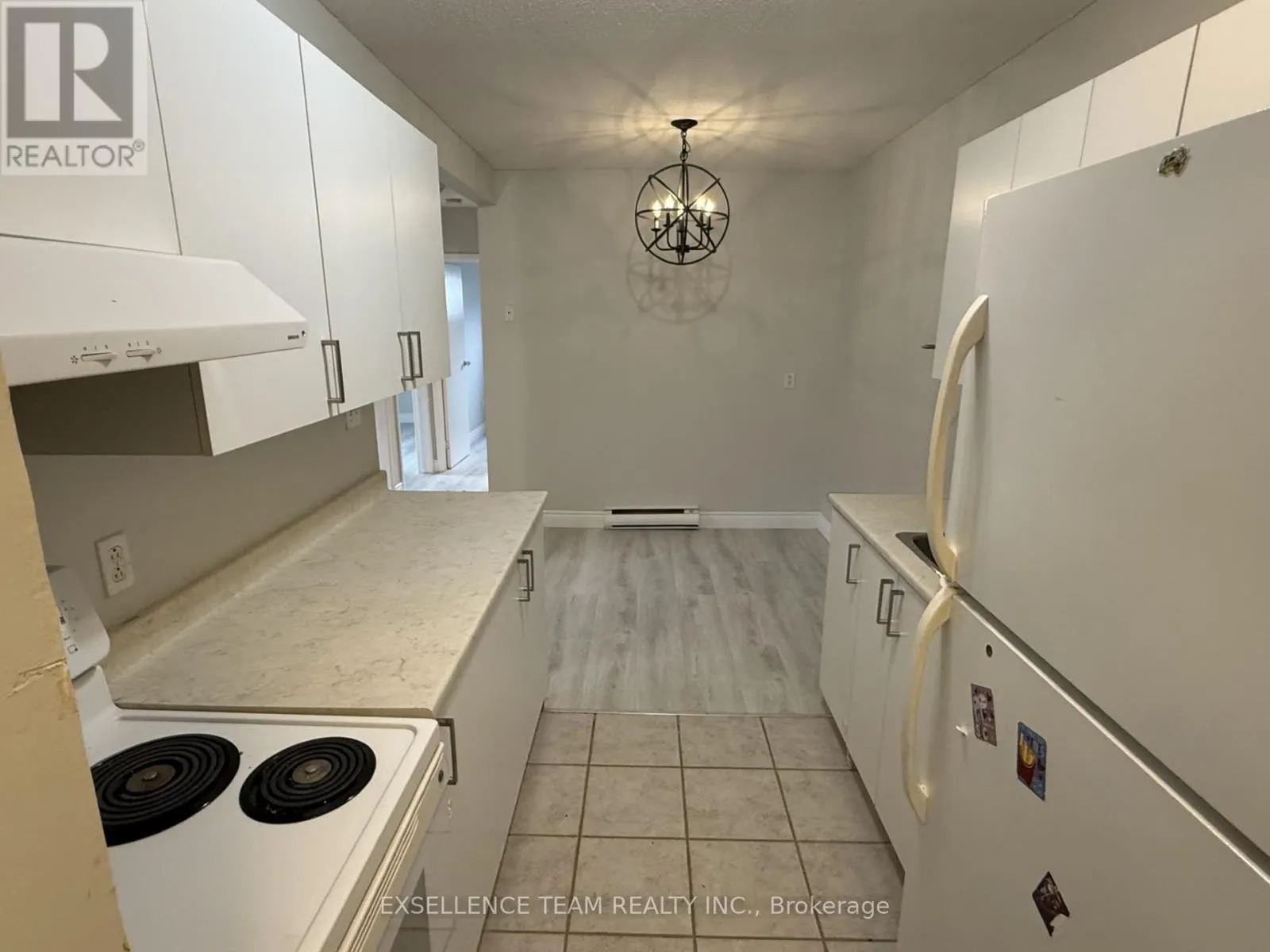 3 - 65 RACE STREET
