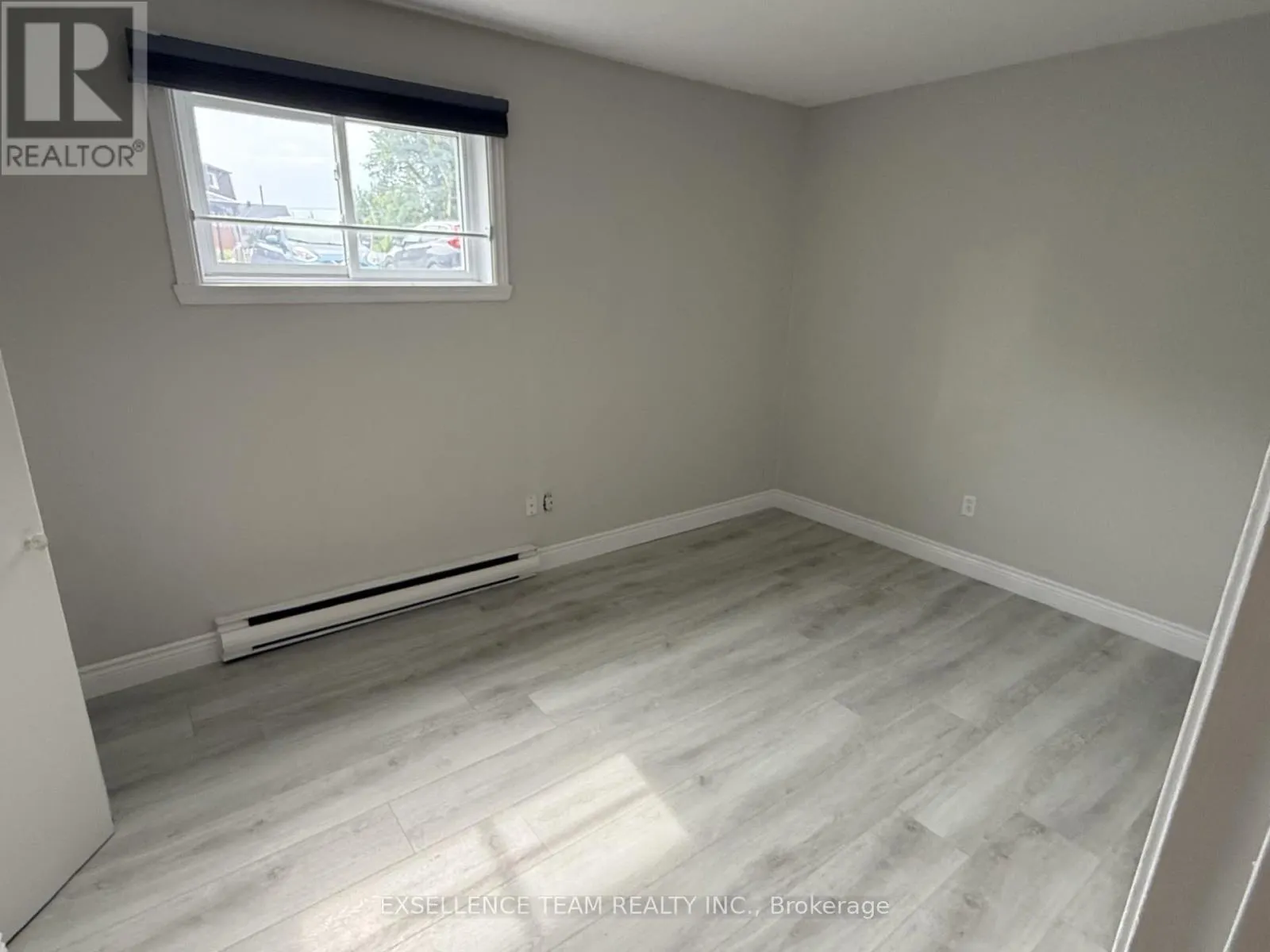 3 - 65 RACE STREET