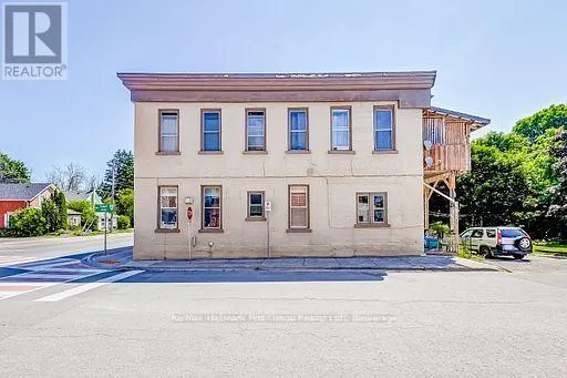 25 KING STREET E
