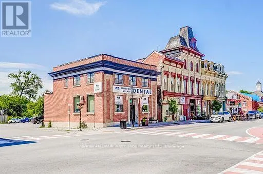 25 KING STREET E