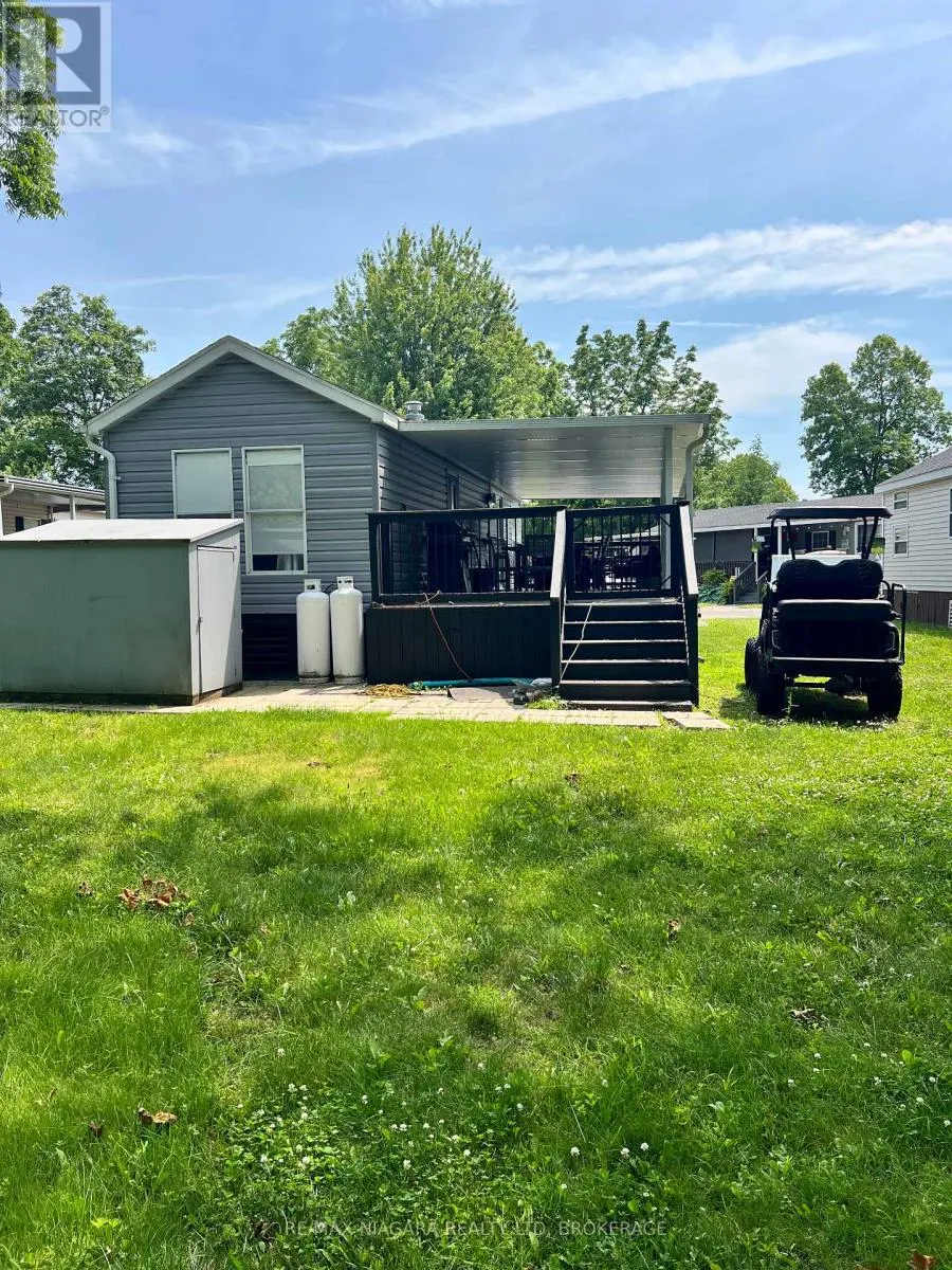 22 HICKORY LANE