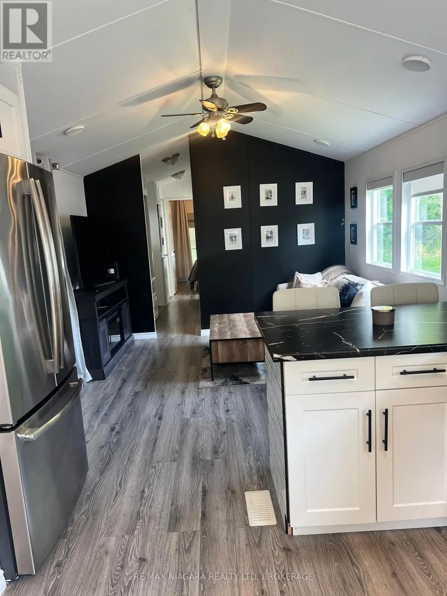 22 HICKORY LANE