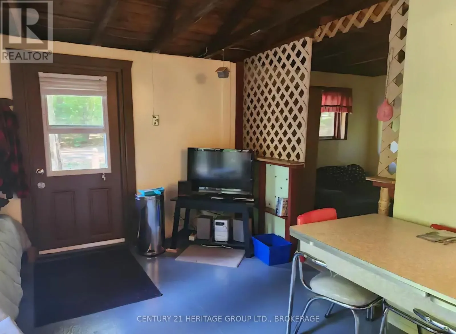 51A THOMPSON LANE