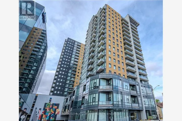 1502 - 108 GARMENT STREET