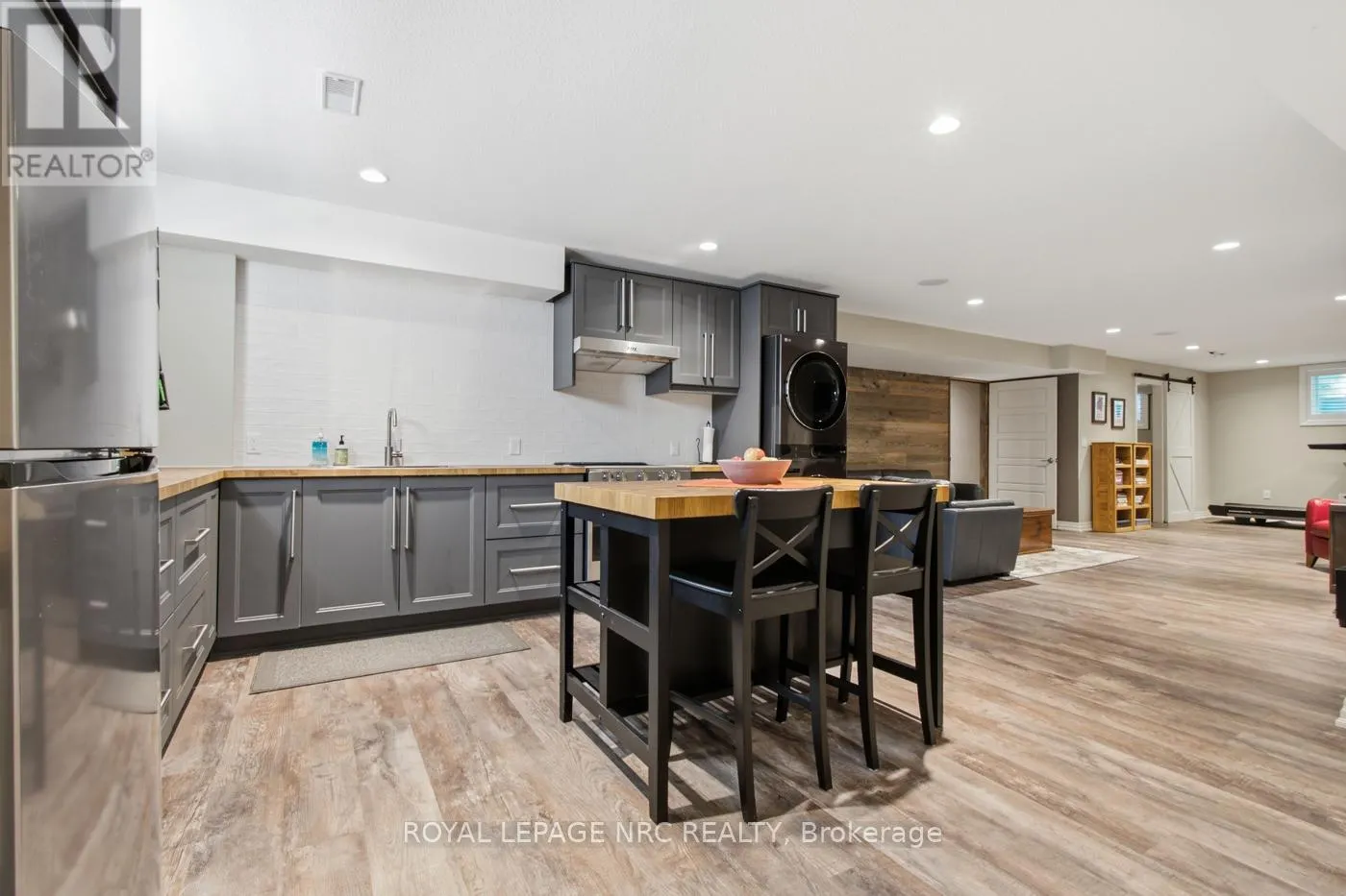 167 WELLAND ROAD