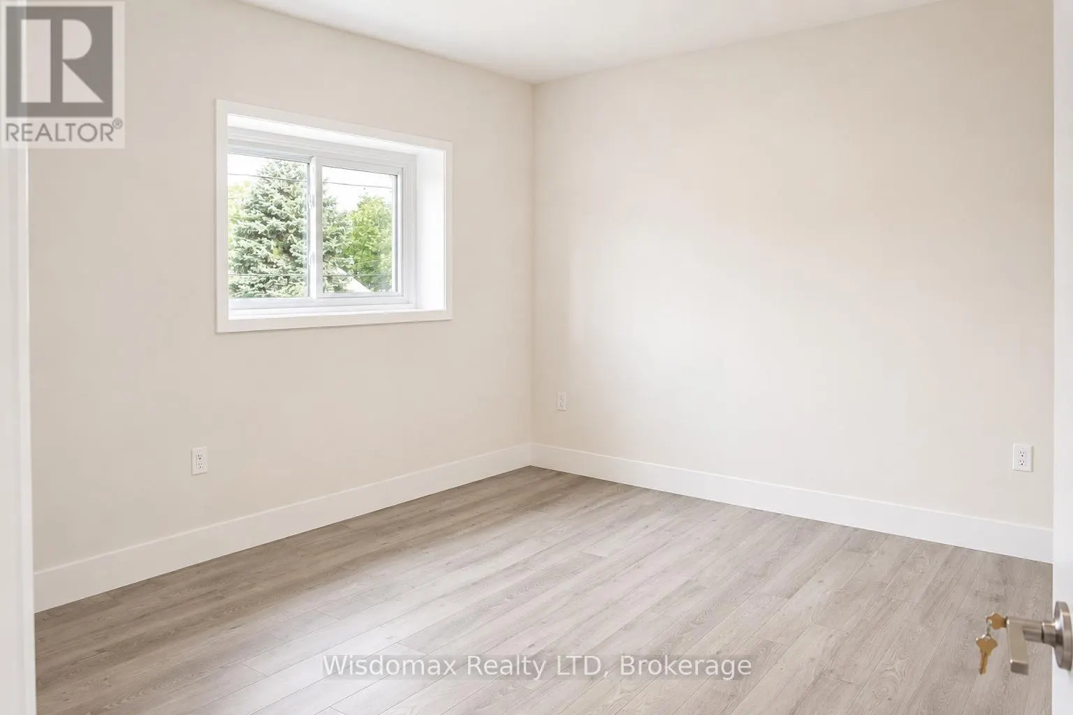 110 QUEEN STREET S
