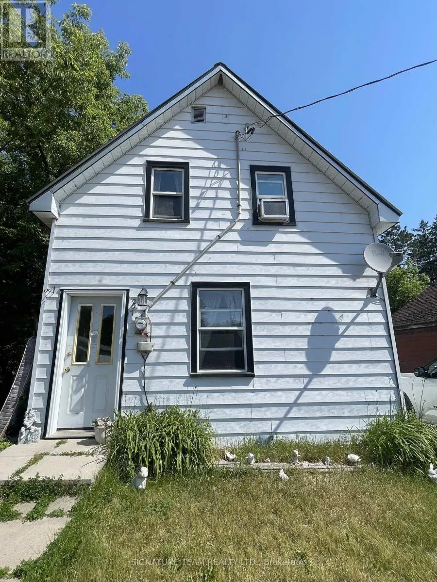 207 JANE STREET