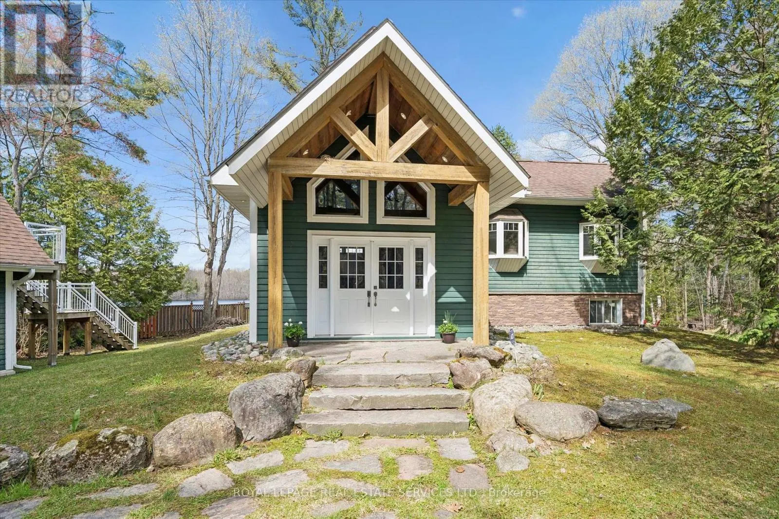 1383 MOON RIVER ROAD