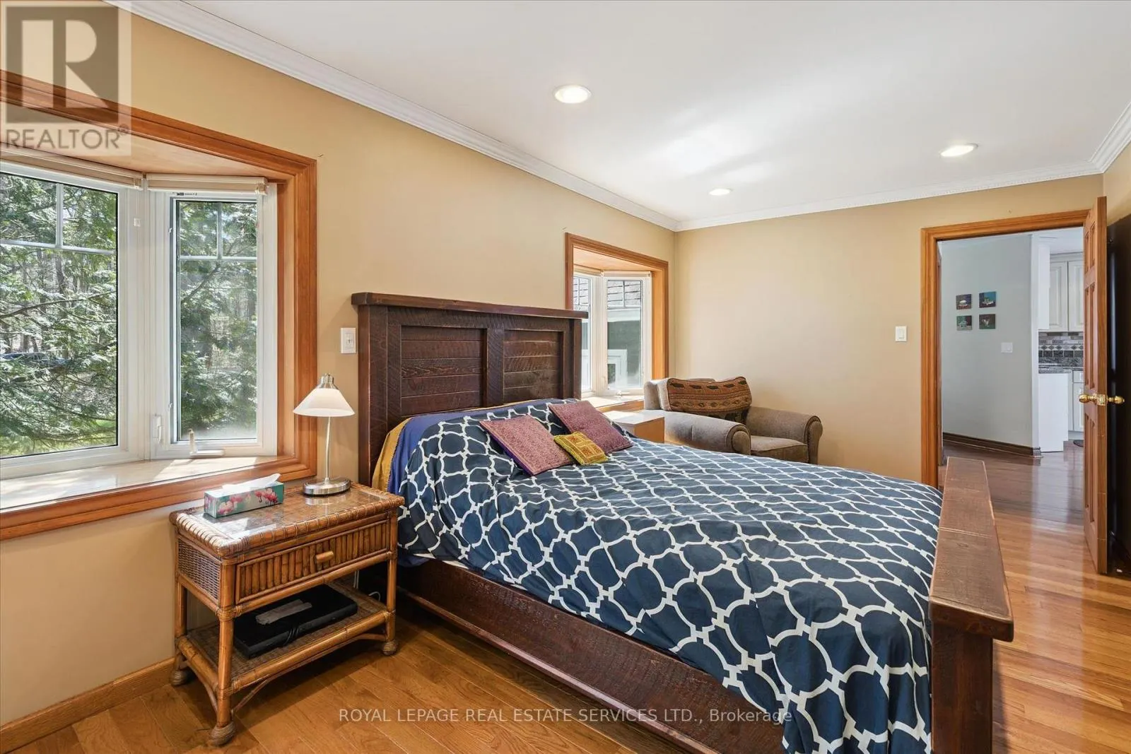 1383 MOON RIVER ROAD