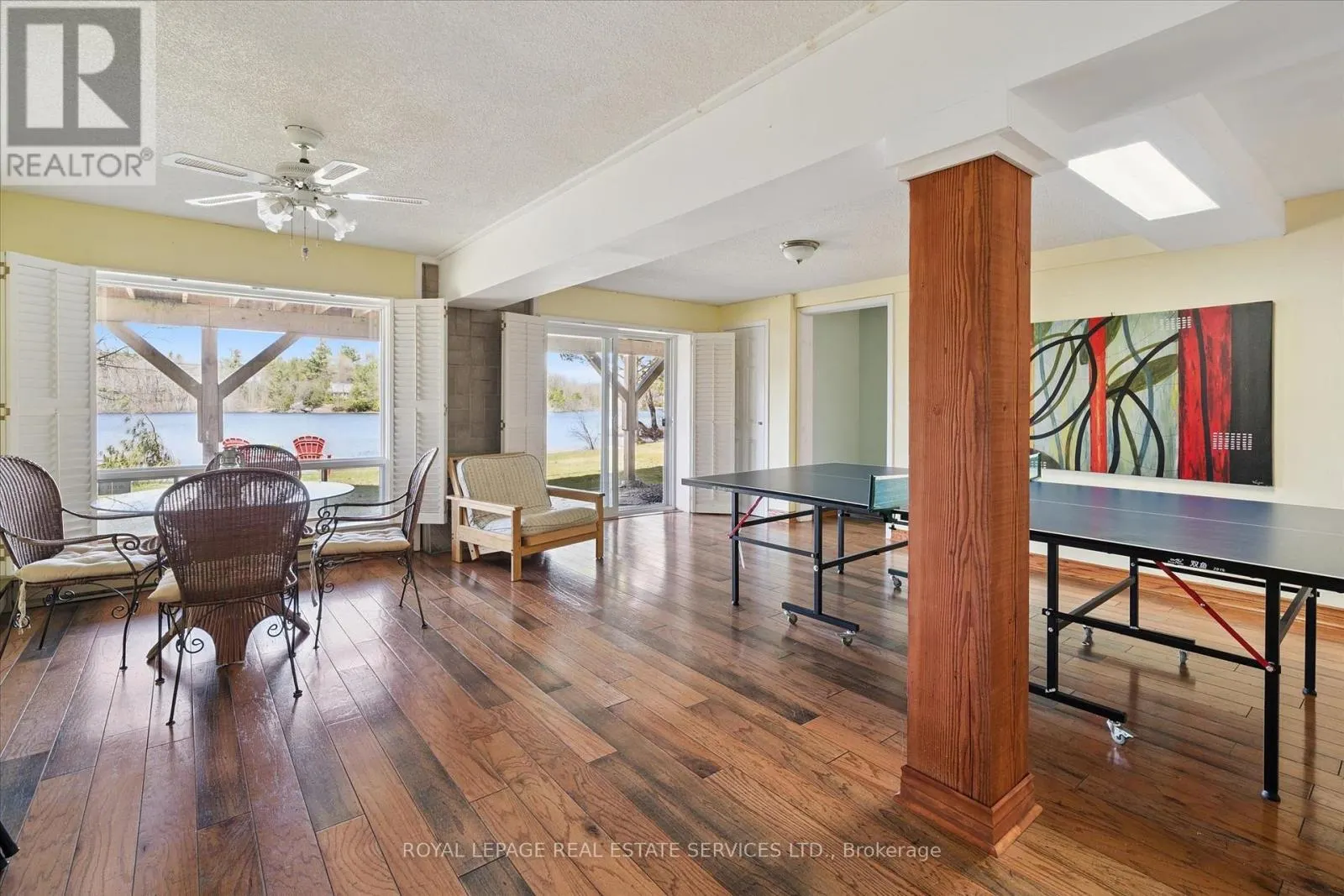 1383 MOON RIVER ROAD