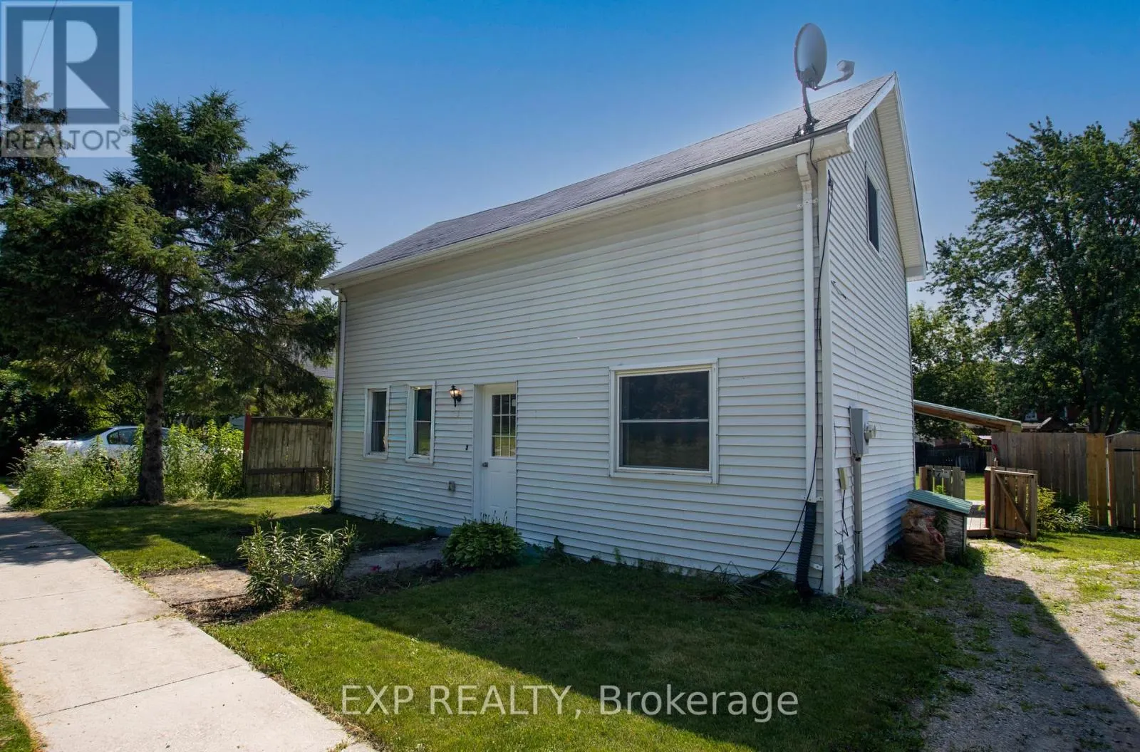 190 MUNROE STREET