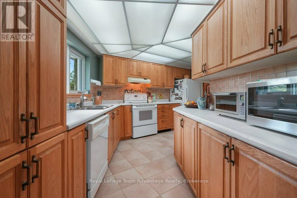 3A - 20 RYDER DRIVE #3A