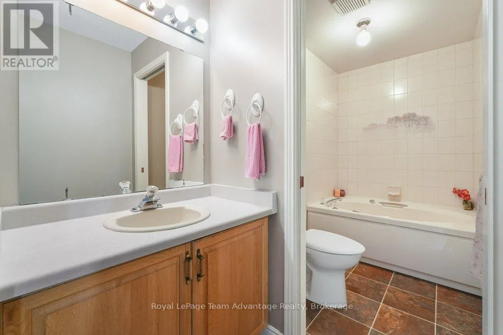 3A - 20 RYDER DRIVE #3A