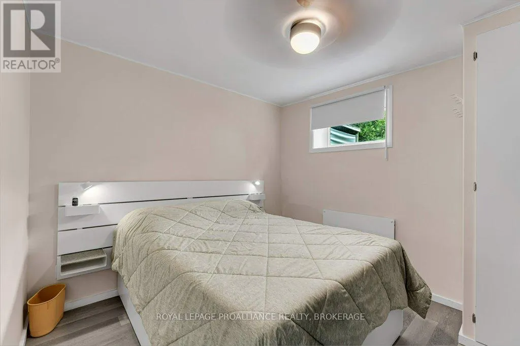 25 WILLOWBANK ROAD E
