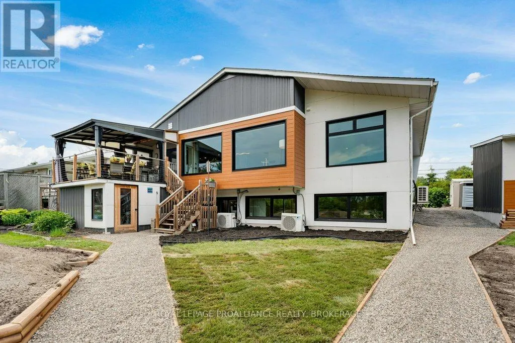 25 WILLOWBANK ROAD E