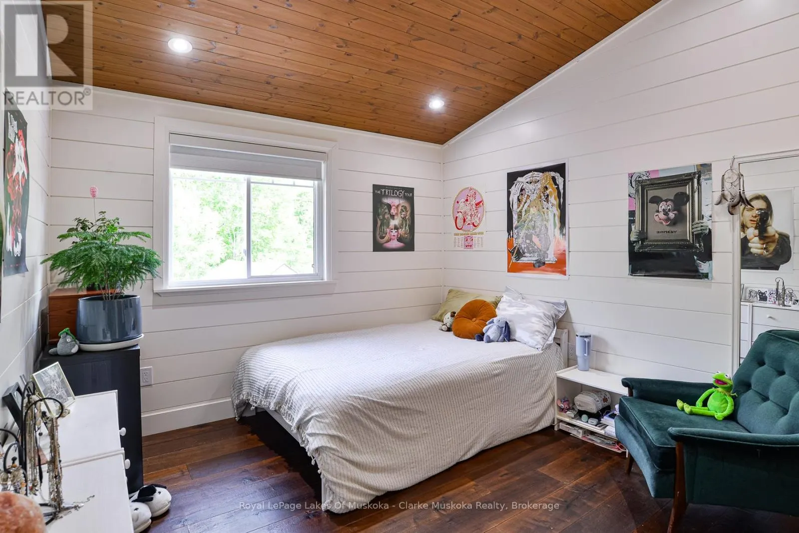21 ELLERY ROAD