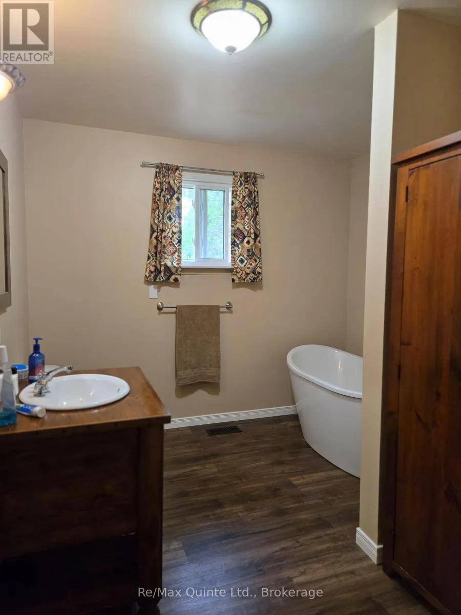 690 POTTER SETTLEMENT ROAD