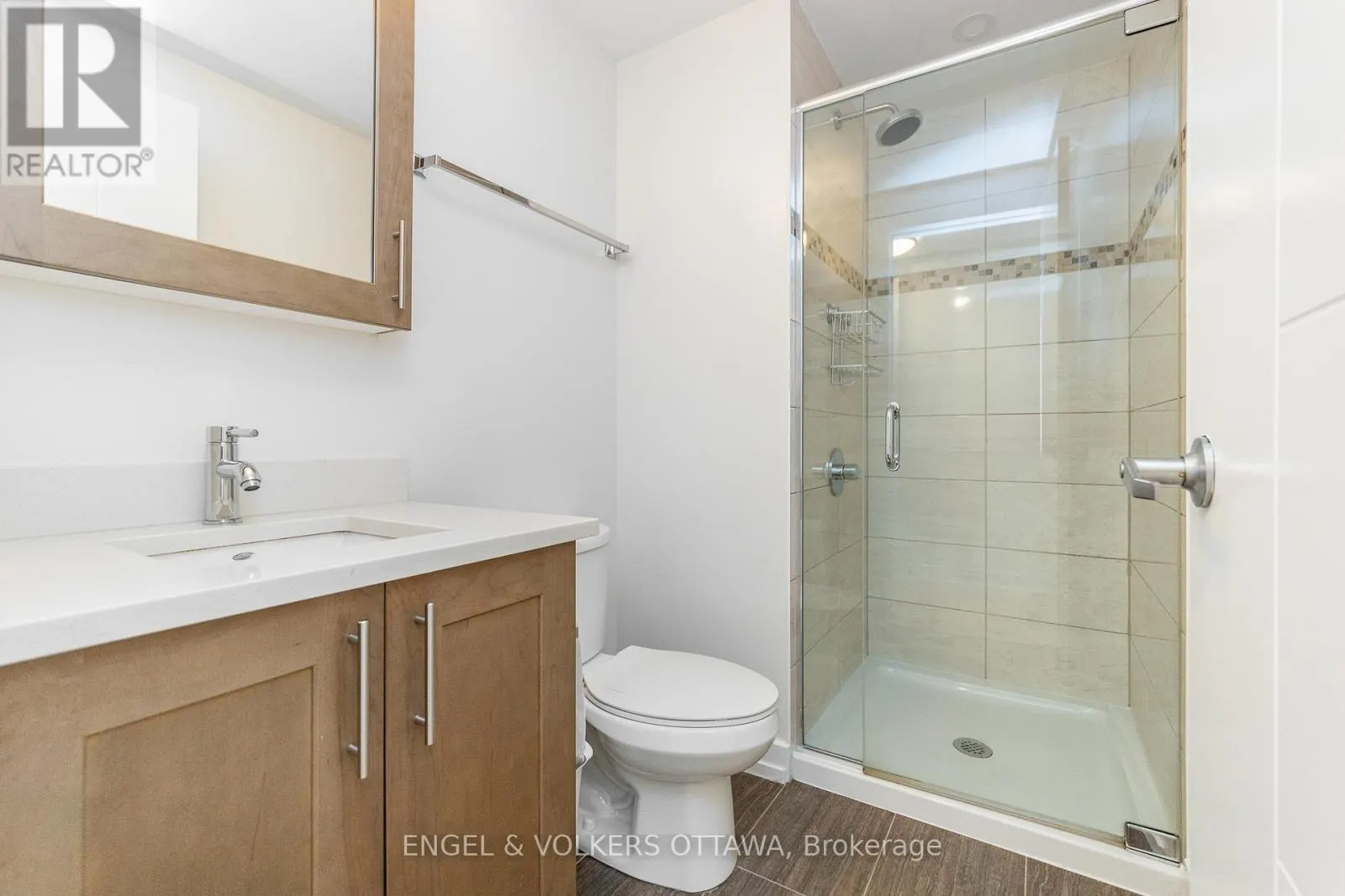 1103 - 40 NEPEAN STREET