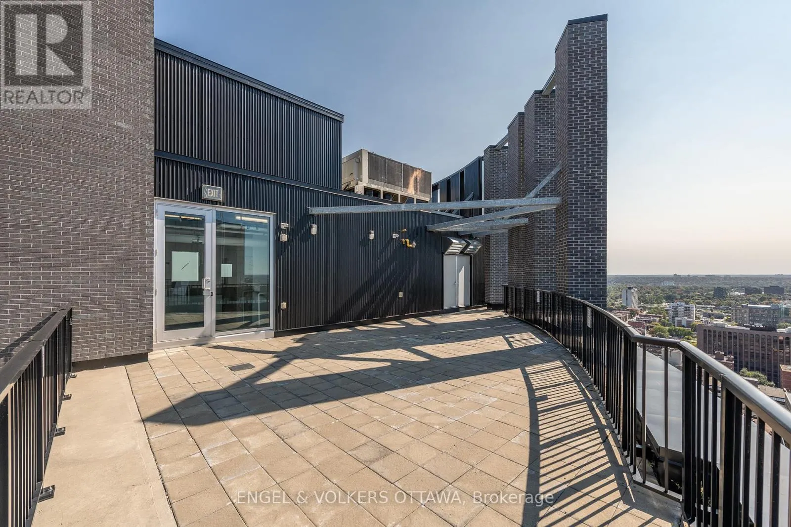 1103 - 40 NEPEAN STREET