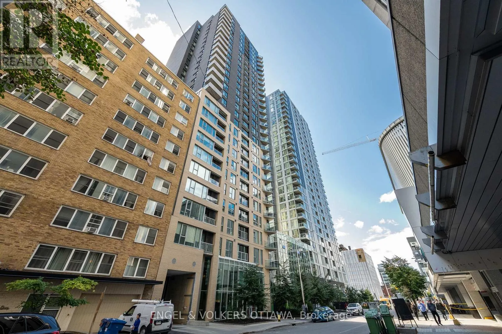 1103 - 40 NEPEAN STREET
