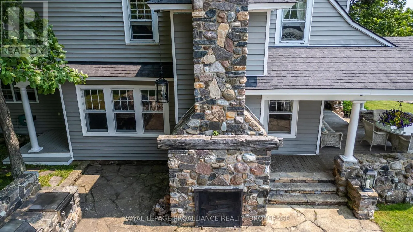 121 TREMONT PARK ISLAND