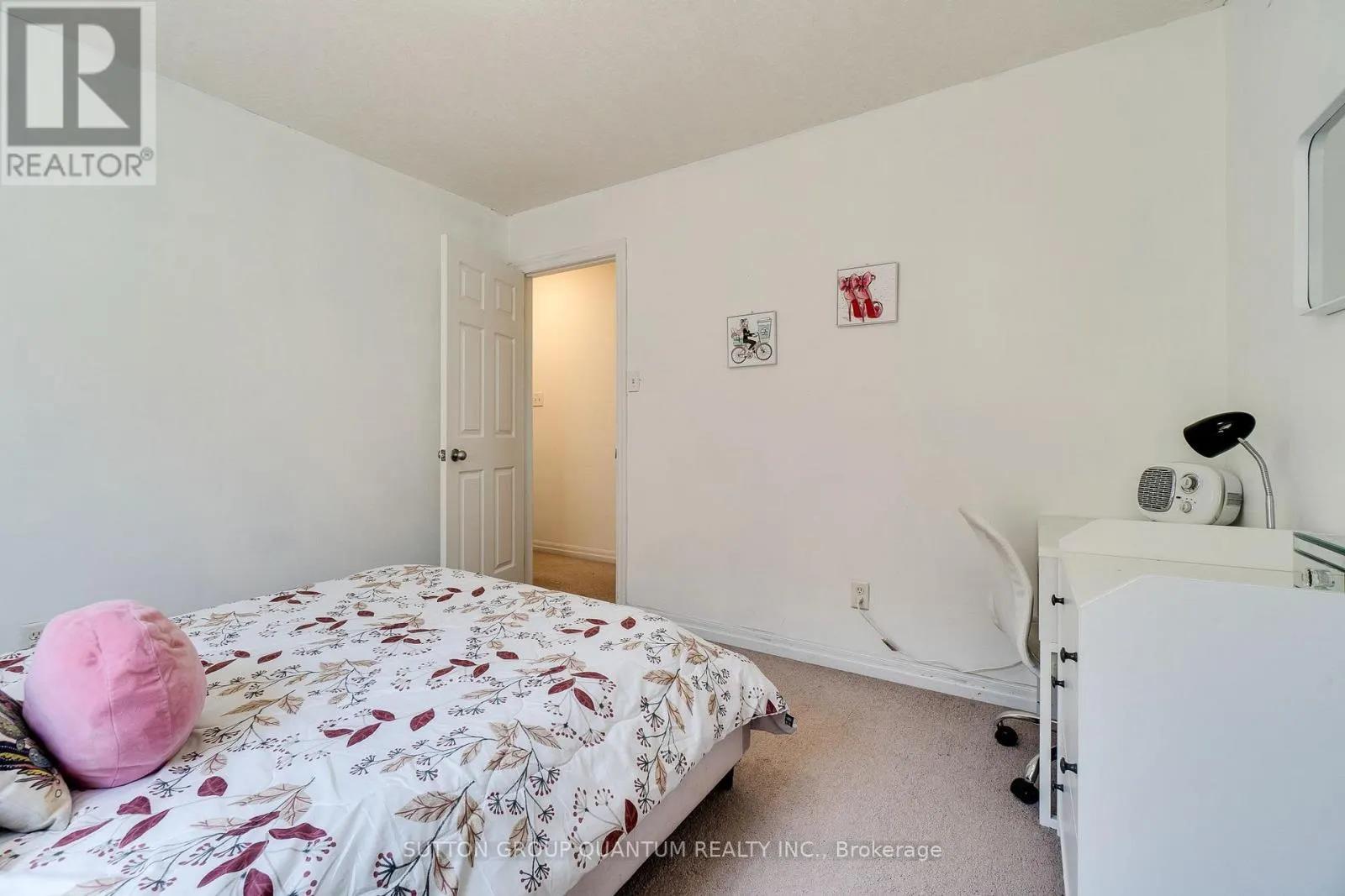 928 DUNBLANE COURT